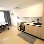 Garden Palace D414 * אומאג