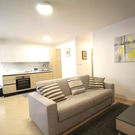 Garden Palace D414 Апартаменты Умаг